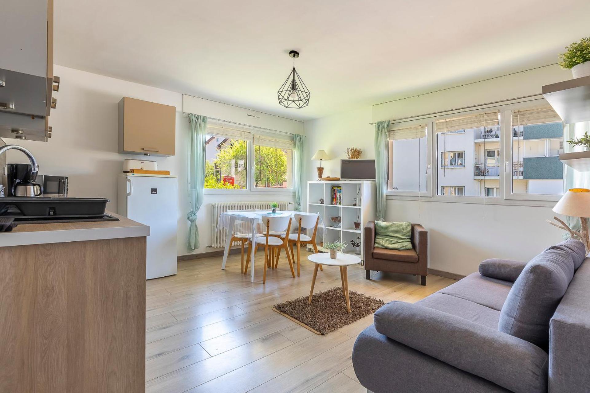 Appart Cosy Annecy Parking Et Velos Gratuit ภายนอก รูปภาพ
